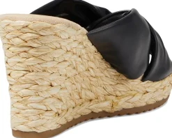 Women's Anne Klein Winnie