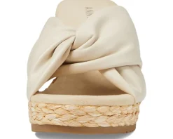 Women's Anne Klein Winnie