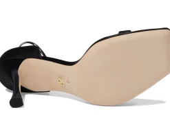 Women's Badgley Mischka Loretta