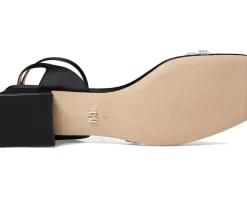 Women's Badgley Mischka Lola