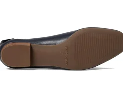 Women's Bernardo Eloisa