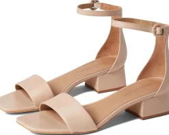 Women's Bernardo Jalena