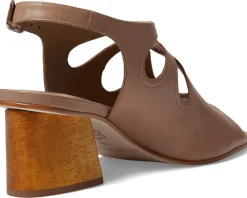 Women's Bernardo Lainey