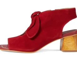 Women's Bernardo Lizzie