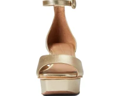 Women's Bernardo Raleigh