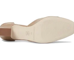 Women's Bernardo Remy