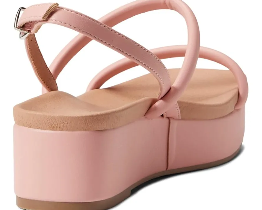 Women's Chinese Laundry Skippy