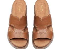 Women's Clarks Arwell Walk