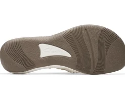 Women's Clarks Breeze Rae