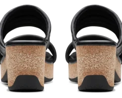 Women's Clarks Chelseah Path