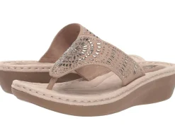 Women's Cliffs by White Mountain Cienna