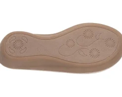 Women's Cliffs by White Mountain Cienna