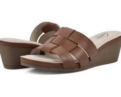 Women's Cliffs by White Mountain Candyce