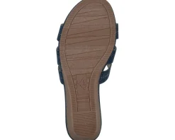 Women's Cliffs by White Mountain Candyce