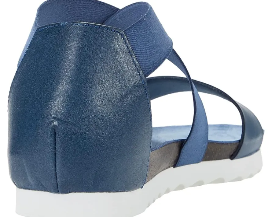 Women's Cordani Sayger