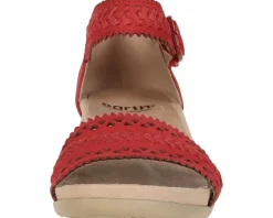 Women's Earth Seneca