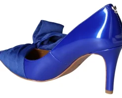 Women's J. Renee Hirisha