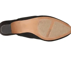 Women's J. Renee Kairi