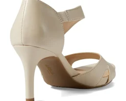 Women's LifeStride Mega