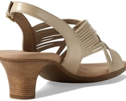 Women's Munro Marianna