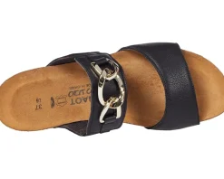 Women's Naot Victoria