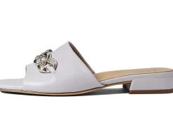 Women's Naturalizer Angie