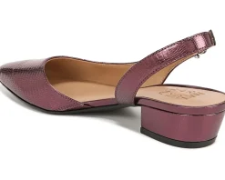 Women's Naturalizer Banks