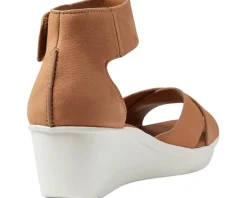 Women's Naturalizer Riviera