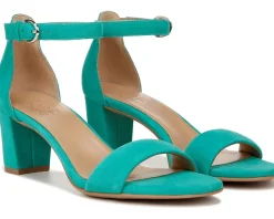 Women's Naturalizer Vera