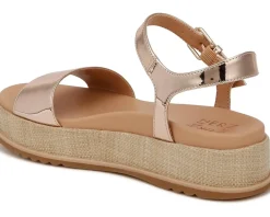Women's Naturalizer Zane