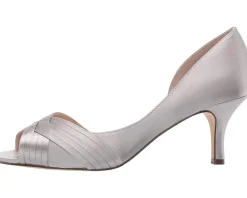 Women's Nina Contesa