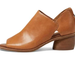 Women's Sofft Carleigh