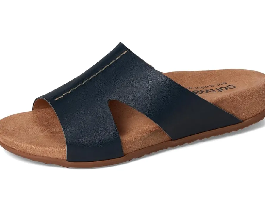 Women's SoftWalk Beverly