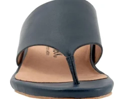 Women's SoftWalk Chandler