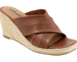 Women's SoftWalk Hastings