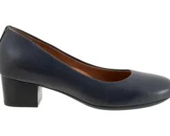 Women's SoftWalk Lynn