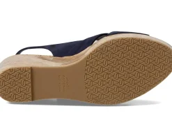 Women's Stuart Weitzman Carmen Wedge