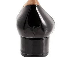 Women's Trotters Daisy