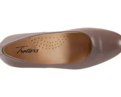 Women's Trotters Daria