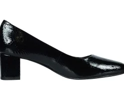 Women's Trotters Kari