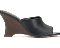 Women's Vince Camuto Vilty